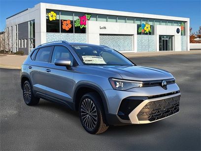 New 2025 Volkswagen Taos SE