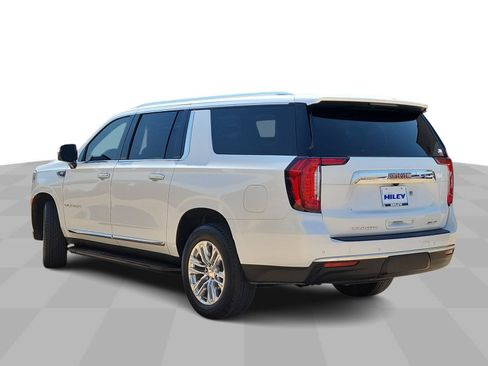 Used 2023 GMC Yukon XL SLT w/ SLT Premium Package RWD image 6