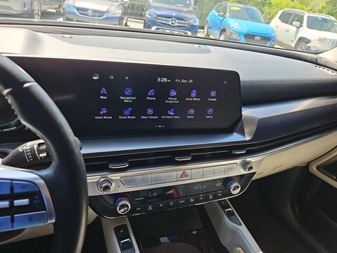 Used 2024 Kia Telluride S FWD image 24