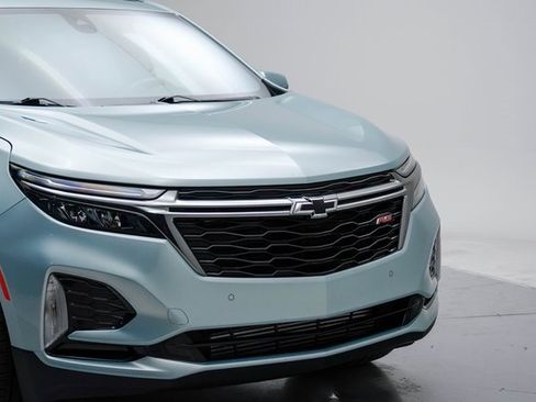 Used 2022 Chevrolet Equinox RS w/ LPO, Floor Liner Package image 12