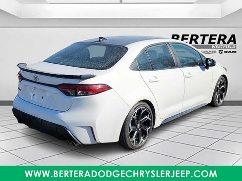 Used 2025 Toyota Corolla FX w/ Convenience Package FWD image 6