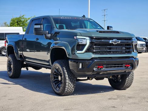 New 2026 Chevrolet Silverado 2500 LTZ w/ Trail Boss Package AWD/4WD image 2