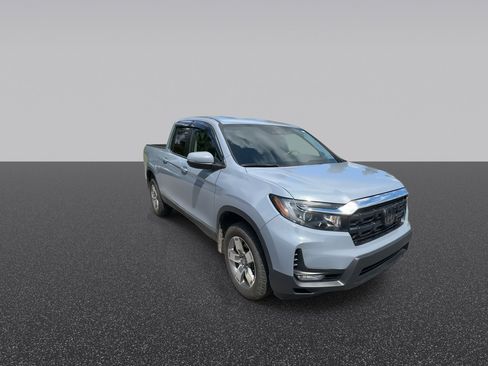 Used 2025 Honda Ridgeline RTL image 3