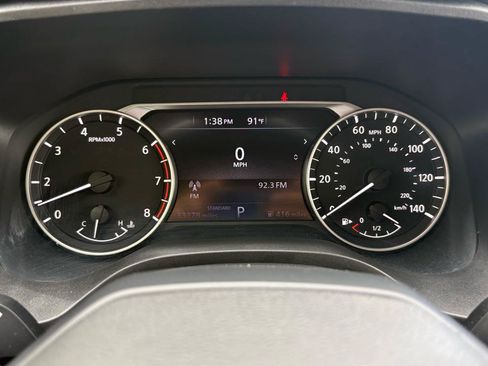 Used 2025 Nissan Rogue SV FWD image 20