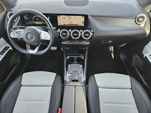 Certified 2022 Mercedes-Benz GLA 45 AMG 4MATIC image 26
