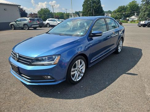 Used 2017 Volkswagen Jetta SEL FWD image 7