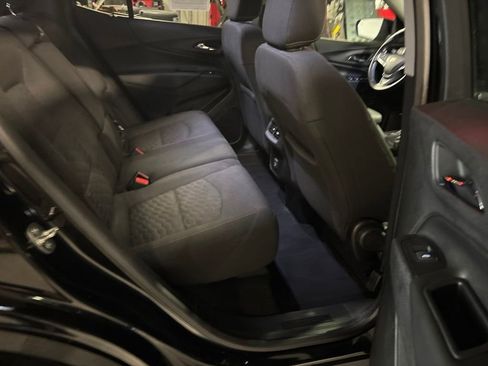 Used 2019 Chevrolet Equinox LT AWD/4WD image 26