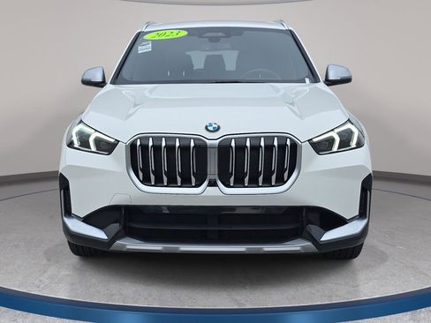 Used 2023 BMW X1 xDrive28i w/ Premium Package AWD/4WD image 3