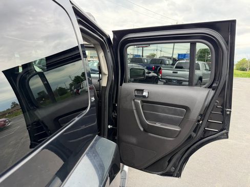 Used 2008 HUMMER H3 Luxury AWD/4WD image 34