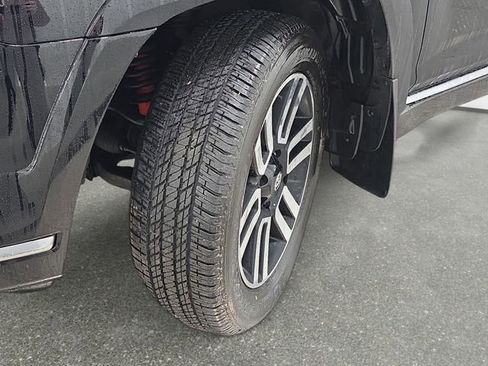 Used 2019 Toyota 4Runner Limited image 31