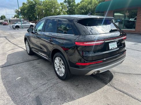 Used 2023 Lincoln Corsair FWD image 4