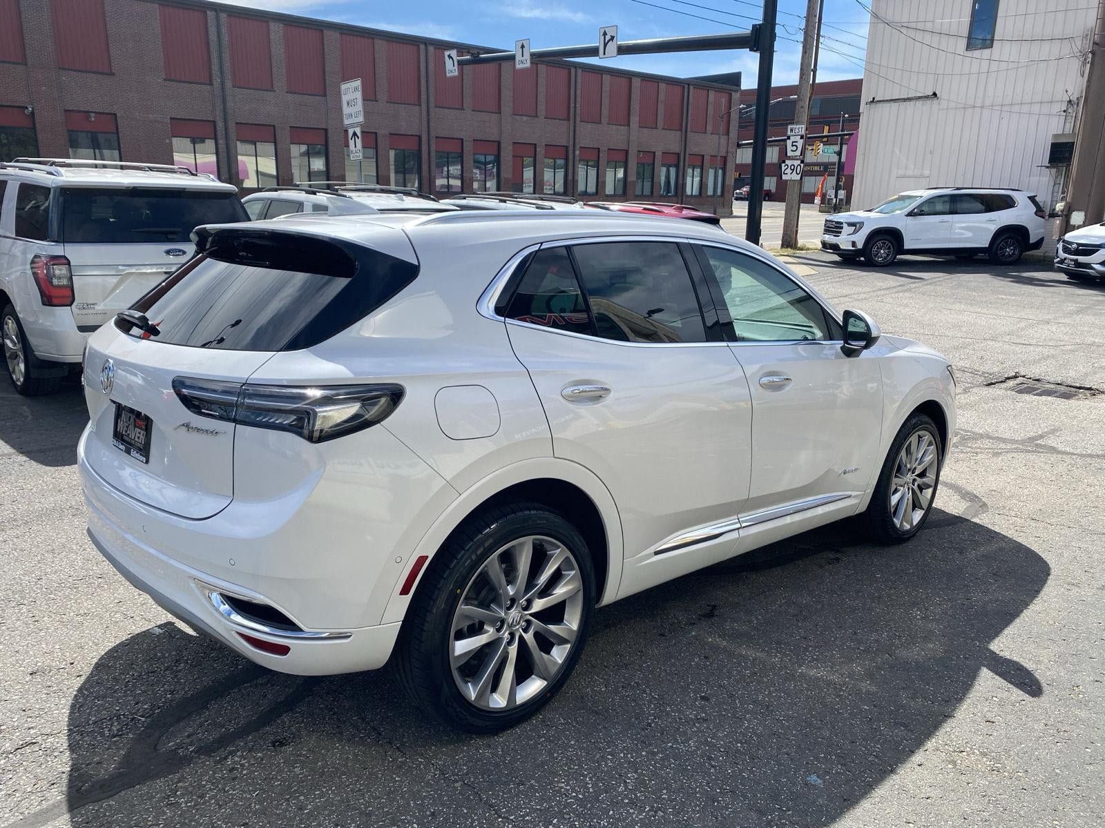 Used 2023 Buick Envision Avenir AWD/4WD image 8