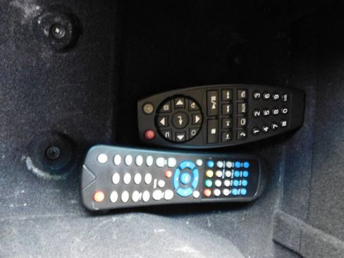 Used 2010 Chevrolet Avalanche LTZ image 14