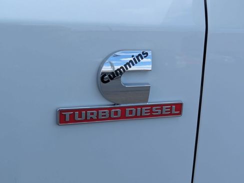Used 2024 RAM 2500 Big Horn w/ Off Road Package AWD/4WD image 13