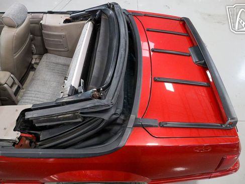 Used 1992 Ford Mustang LX image 21