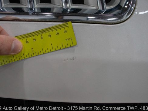 Used 2012 Lincoln MKZ FWD image 26