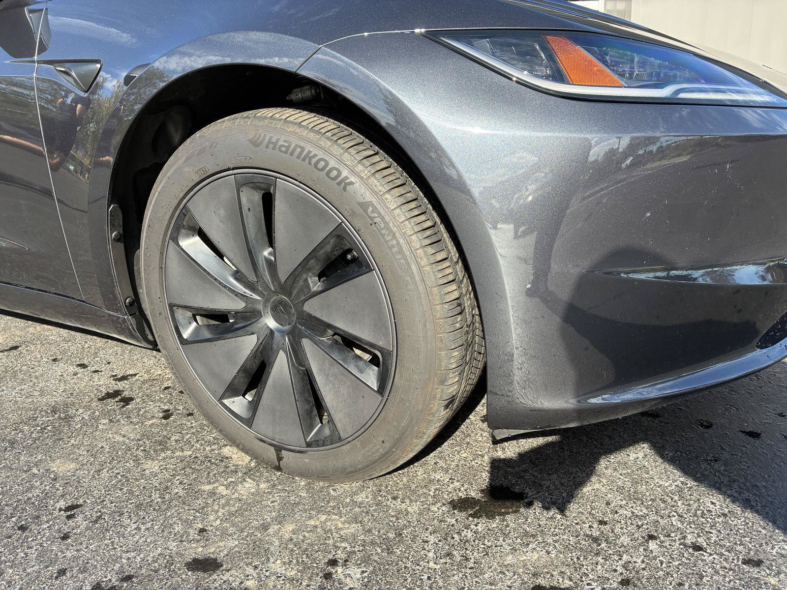 Used 2025 Tesla Model 3 Long Range RWD image 2