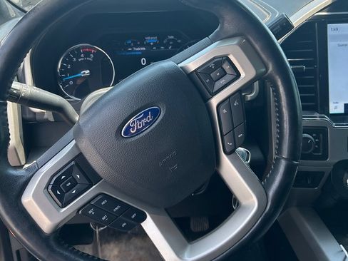 Used 2022 Ford F250 Lariat w/ Lariat Value Package AWD/4WD image 9