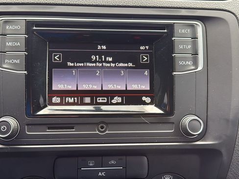 Used 2017 Volkswagen Jetta S image 22