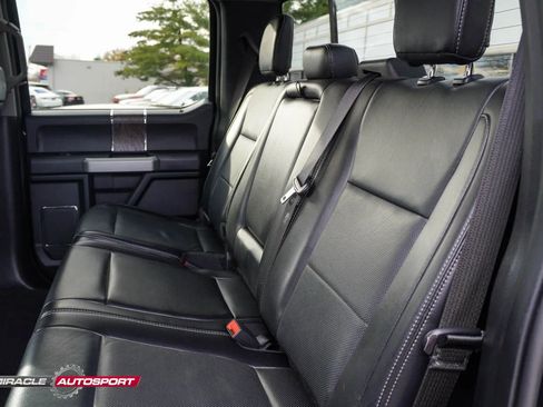 Used 2019 Ford F450 Lariat image 26