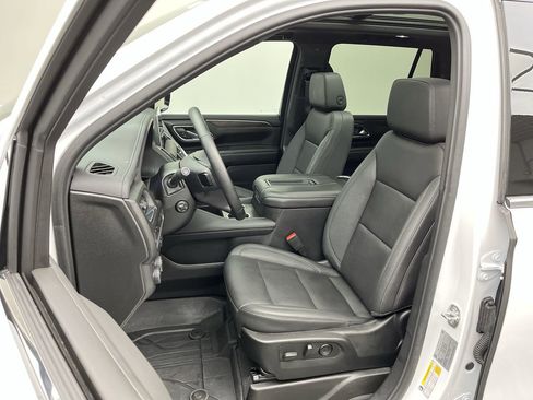 Certified 2024 Chevrolet Tahoe LT w/ LT Signature Package image 11