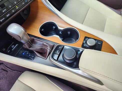 Used 2019 Lexus RX 350 FWD w/ Premium Package image 19