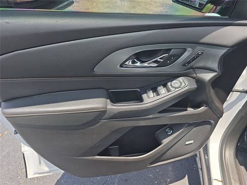 Used 2019 Chevrolet Traverse Premier w/ Redline Edition AWD/4WD image 20