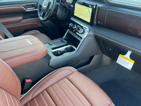 New 2026 GMC Sierra 3500 Denali Ultimate AWD/4WD image 12