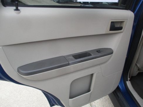 Used 2008 Ford Escape XLT image 30