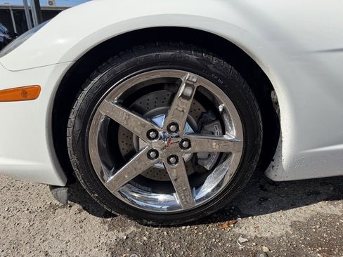 Used 2007 Chevrolet Corvette Coupe w/ Preferred Equipment Group image 9