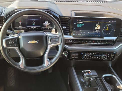 Used 2024 Chevrolet Silverado 1500 LTZ w/ Z71 Off-Road Package AWD/4WD image 16