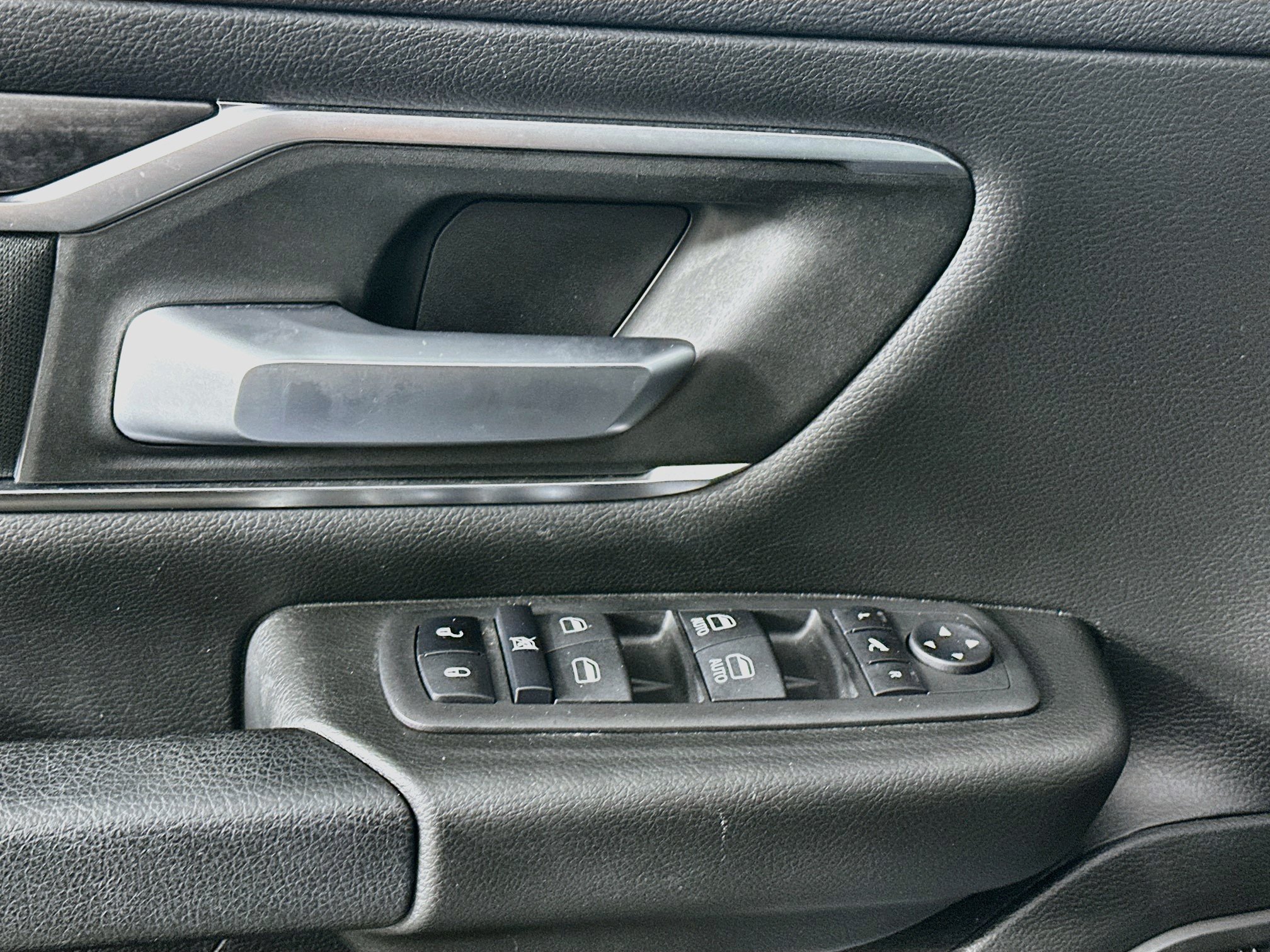 Used 2024 RAM 1500 Big Horn AWD/4WD image 15