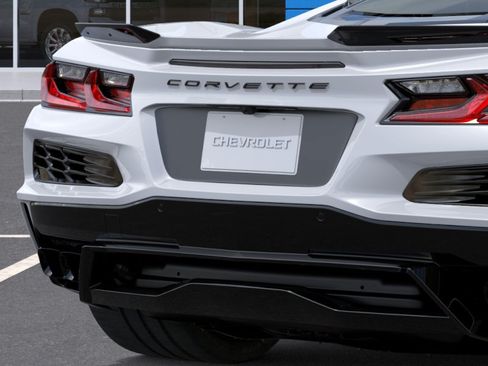 New 2026 Chevrolet Corvette E-Ray w/ Stars & Steel Limited Edition AWD/4WD image 33