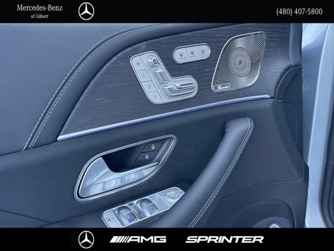New 2026 Mercedes-Benz Maybach GLS 600 4MATIC image 21