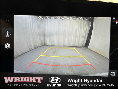 Used 2025 Hyundai Elantra SEL FWD image 27