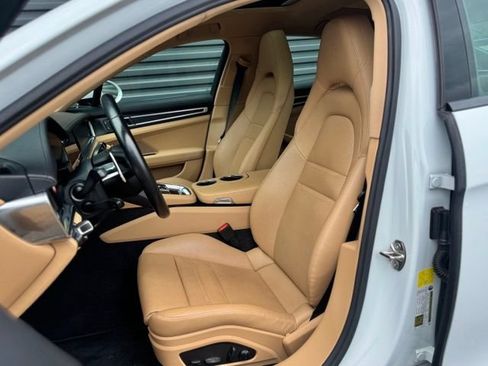 Used 2023 Porsche Panamera Platinum Edition RWD image 5