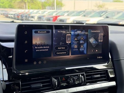 New 2026 Nissan Pathfinder SV w/ SV Premium Package AWD/4WD image 20