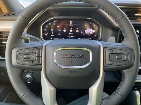 New 2026 GMC Sierra 1500 Denali w/ Denali Reserve Package AWD/4WD image 15