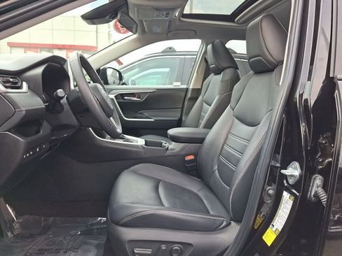 Certified 2023 Toyota RAV4 XLE Premium AWD/4WD image 12