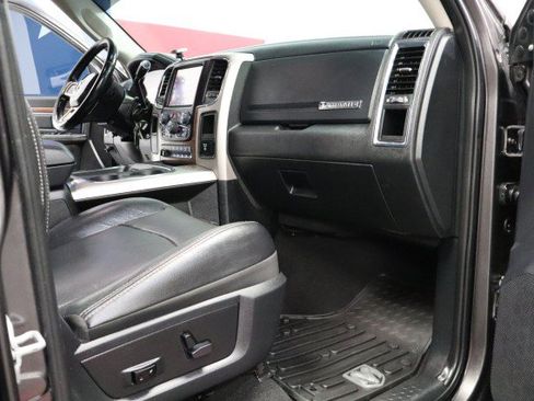 Used 2016 RAM 2500 Laramie w/ Convenience Group RWD image 61