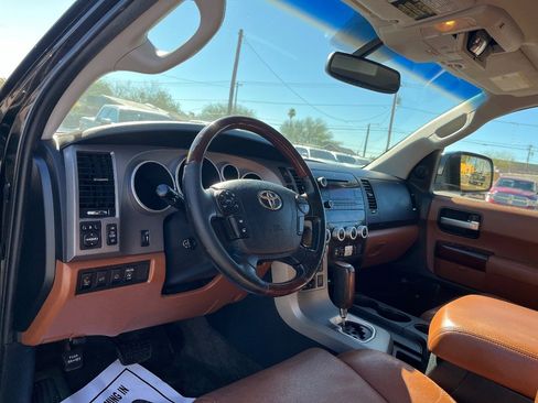 Used 2012 Toyota Sequoia Platinum image 26