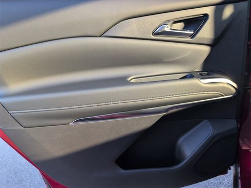 New 2026 Chevrolet Traverse LT w/ LPO, Floor Liner Package image 29