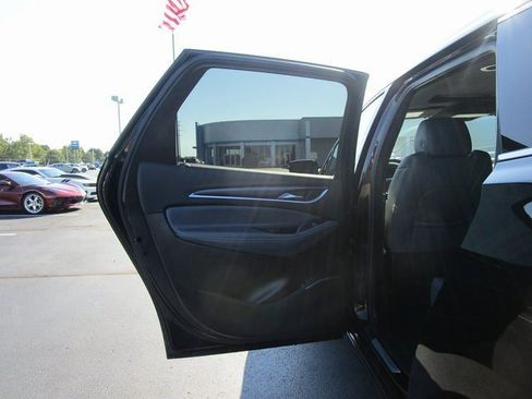 Certified 2023 Buick Enclave Essence w/ Experience Buick Package image 17