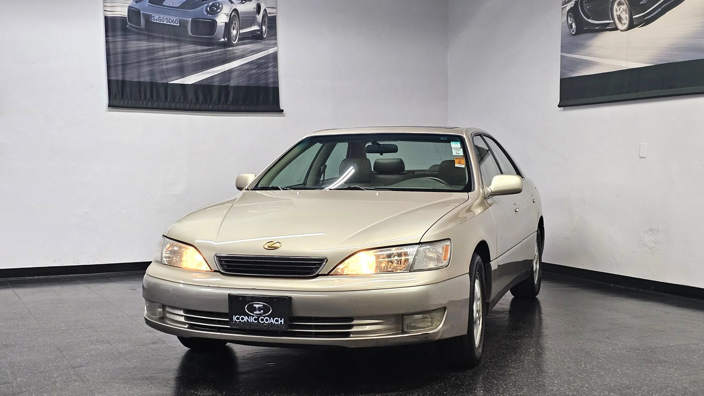 Used 1999 Lexus ES 330 FWD image 4