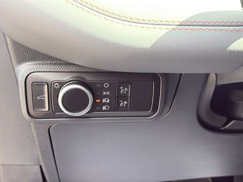 New 2026 Ford Explorer Active RWD image 20