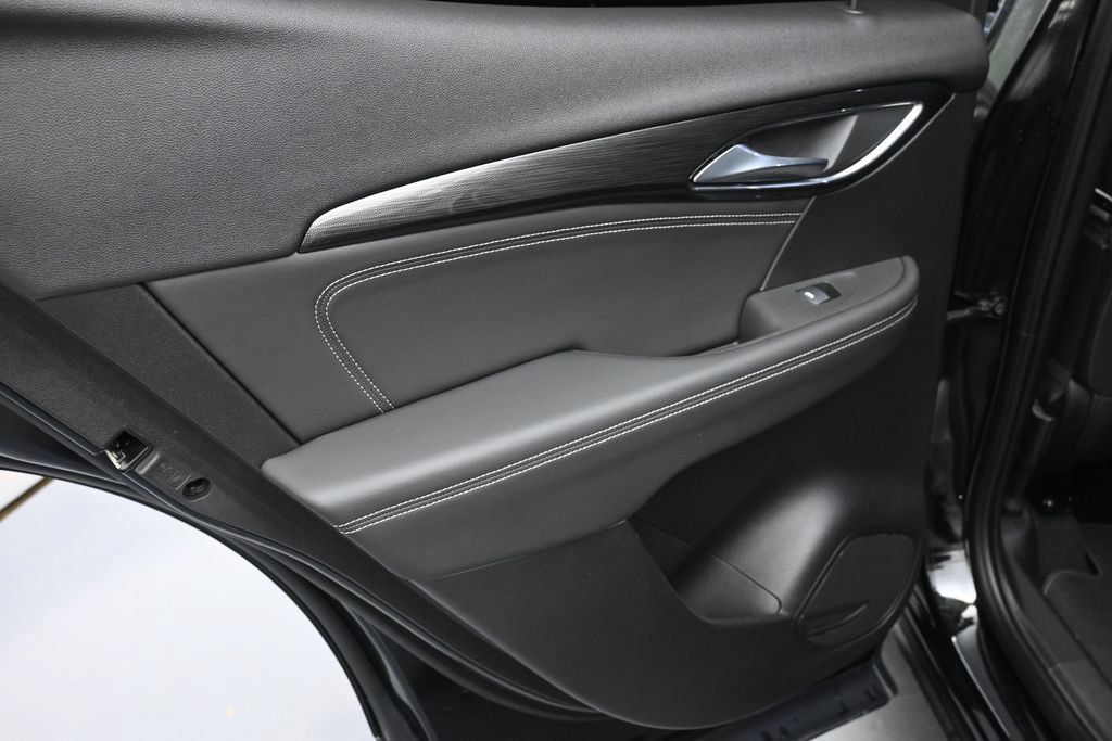 Used 2022 Buick Envision Preferred FWD image 16