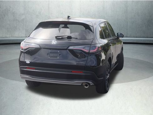 Used 2024 Honda HR-V Sport image 12