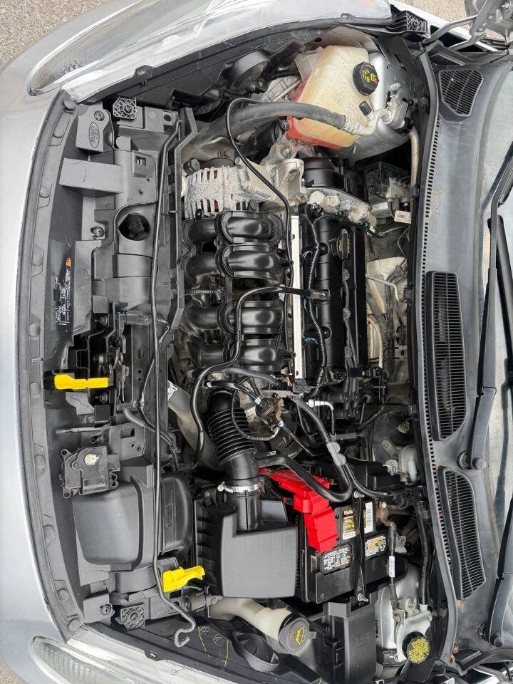 Used 2018 Ford Fiesta SE FWD image 28