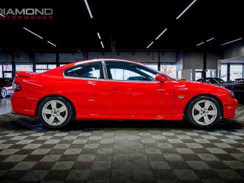 Used 2006 Pontiac GTO image 24