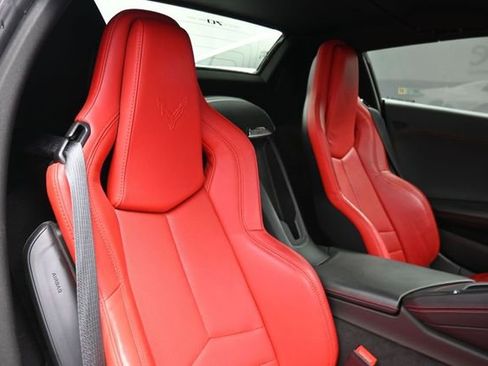 Used 2023 Chevrolet Corvette Stingray Convertible w/ Chrome Exterior Badge Package RWD image 20